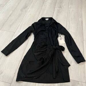 Superdown wrapup women’s dress size L